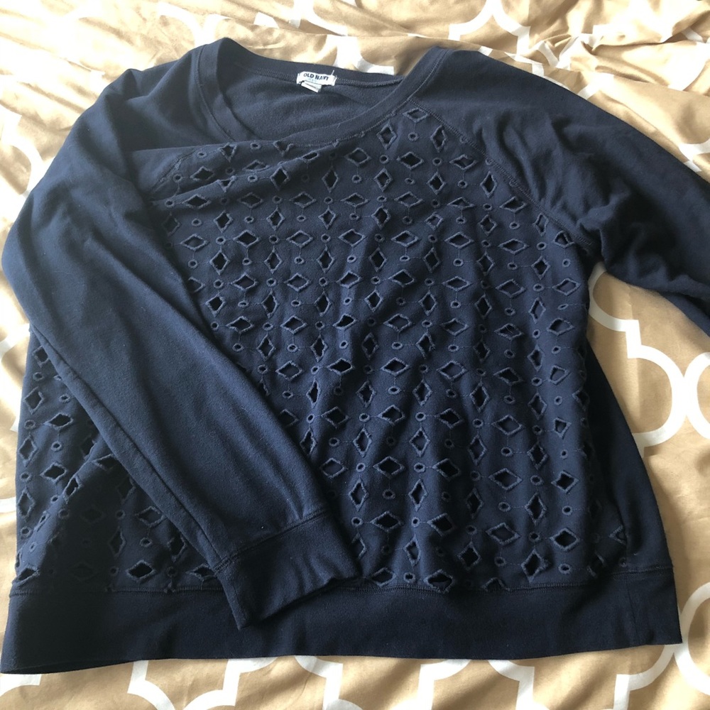 Old Navy XL sweatshirt with cutout detailing